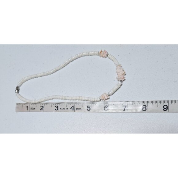Boho White Pink Shell Heishi Bead Necklace Silver Accents Beach Core Vacation - Picture 4 of 5